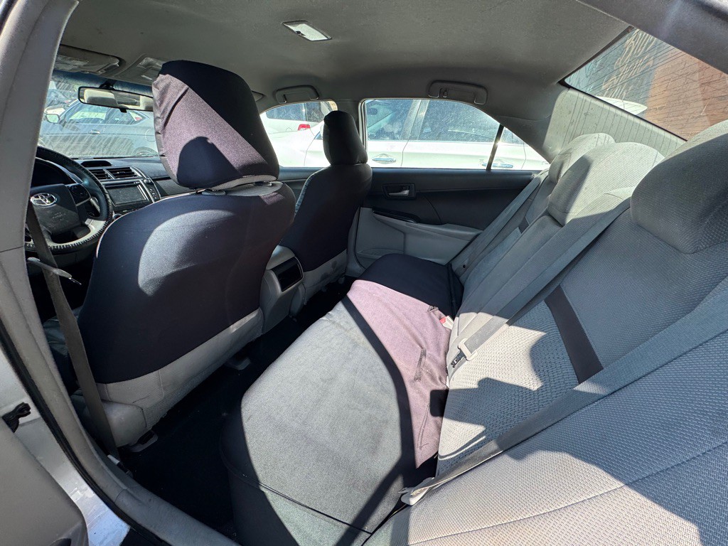 2014 Toyota Camry Image 5