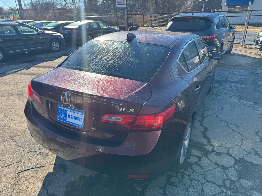 2014 Acura ILX Image 4