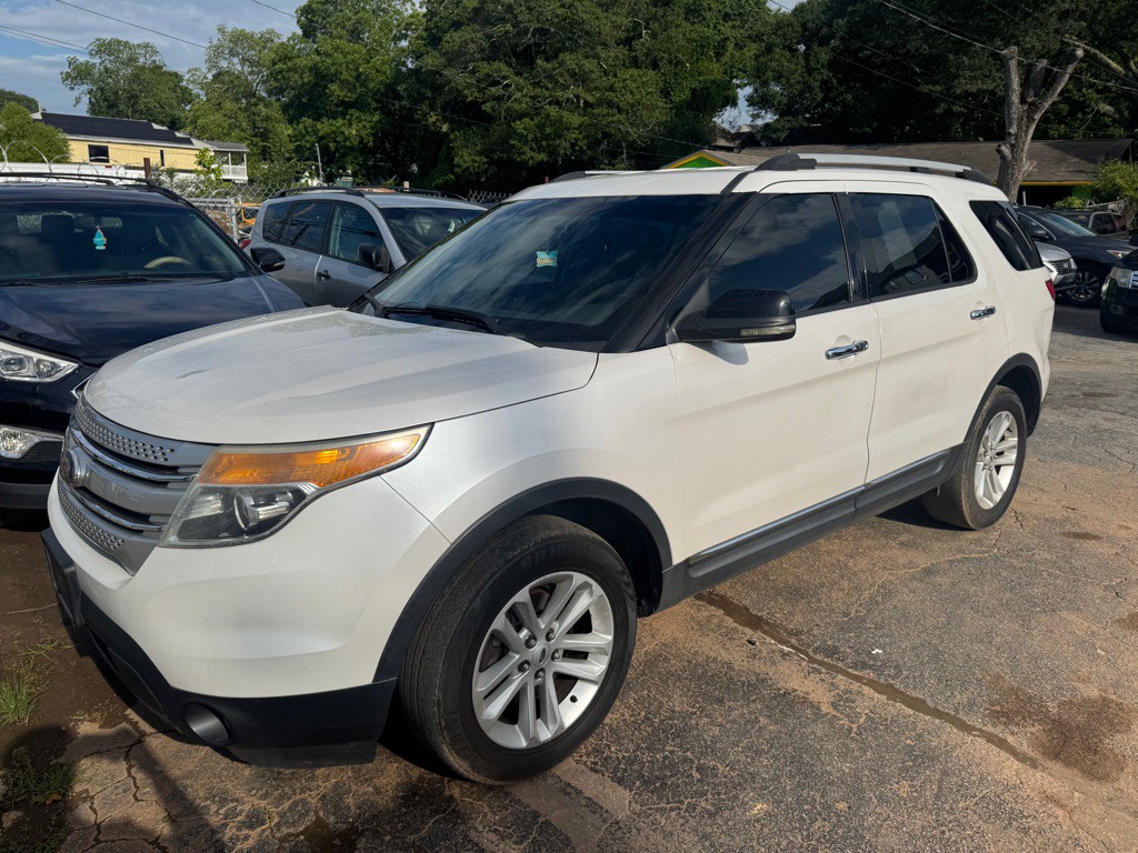 2012 Ford Explorer Image 1