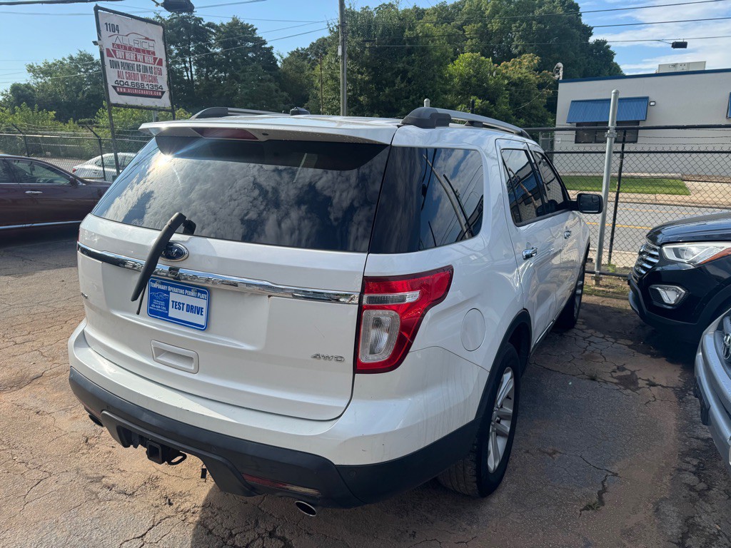 2012 Ford Explorer Image 4