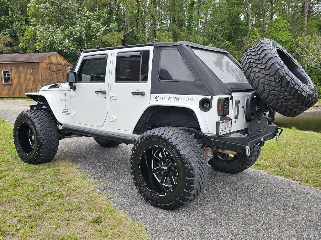 2014 Jeep Wrangler Unlimited Image 3
