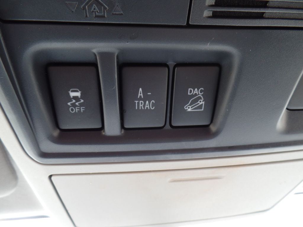 2018 Toyota 4Runner Image 33