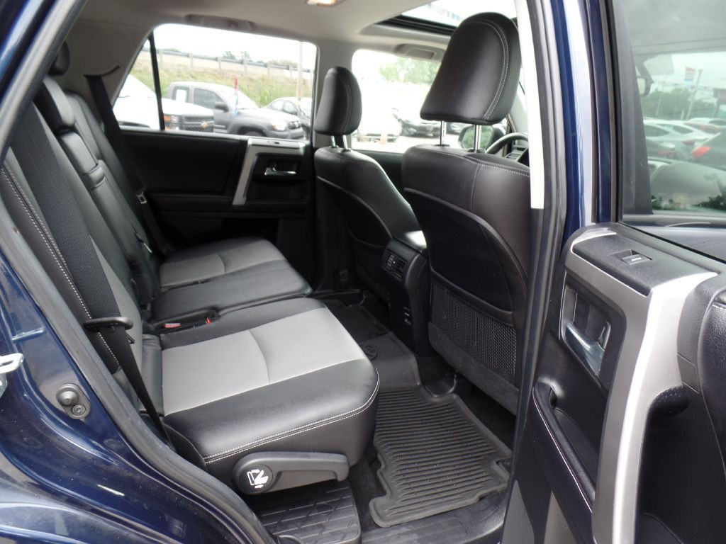 2018 Toyota 4Runner Image 45