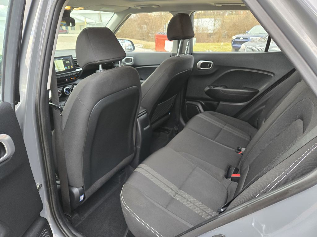 2020 Hyundai Venue Image 29