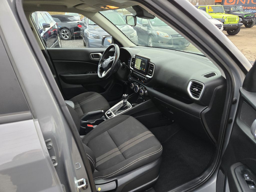 2020 Hyundai Venue Image 31