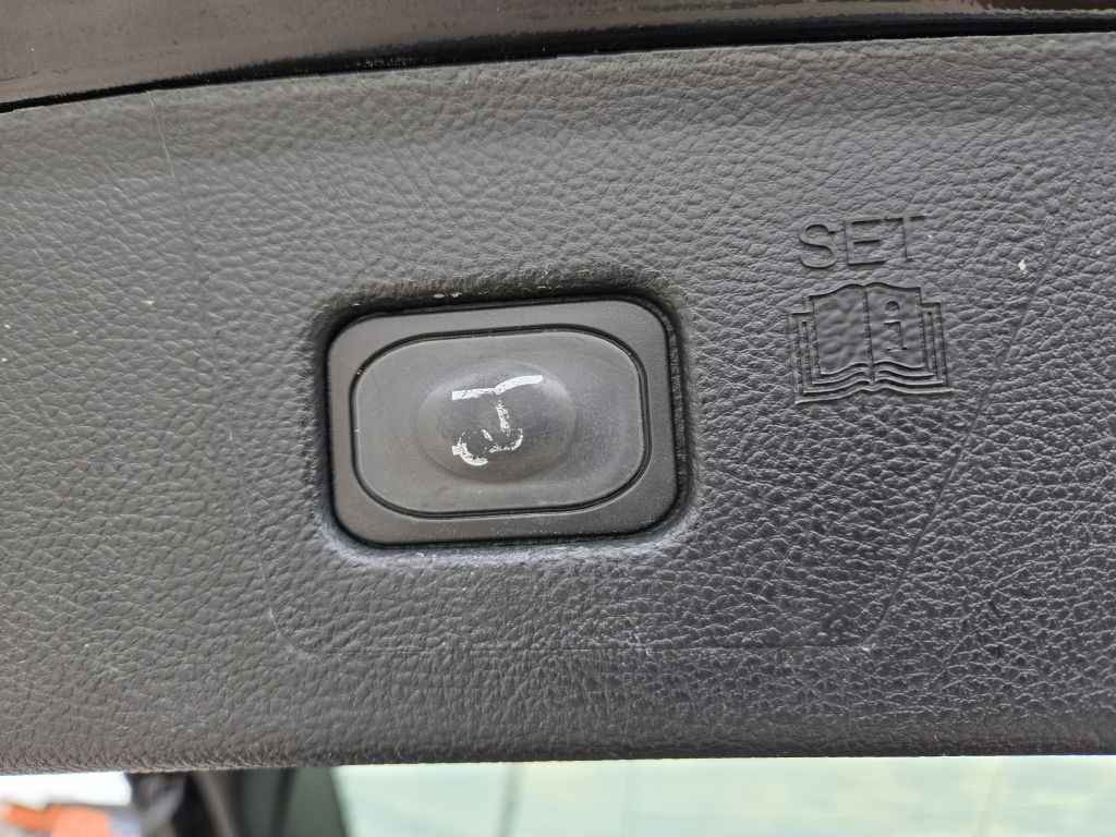 2020 Ford Edge Image 31