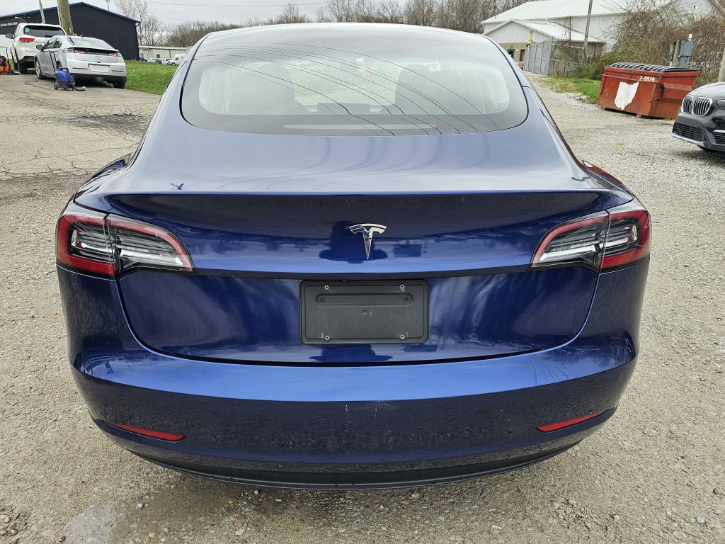 2021 Tesla Model 3 Image 4