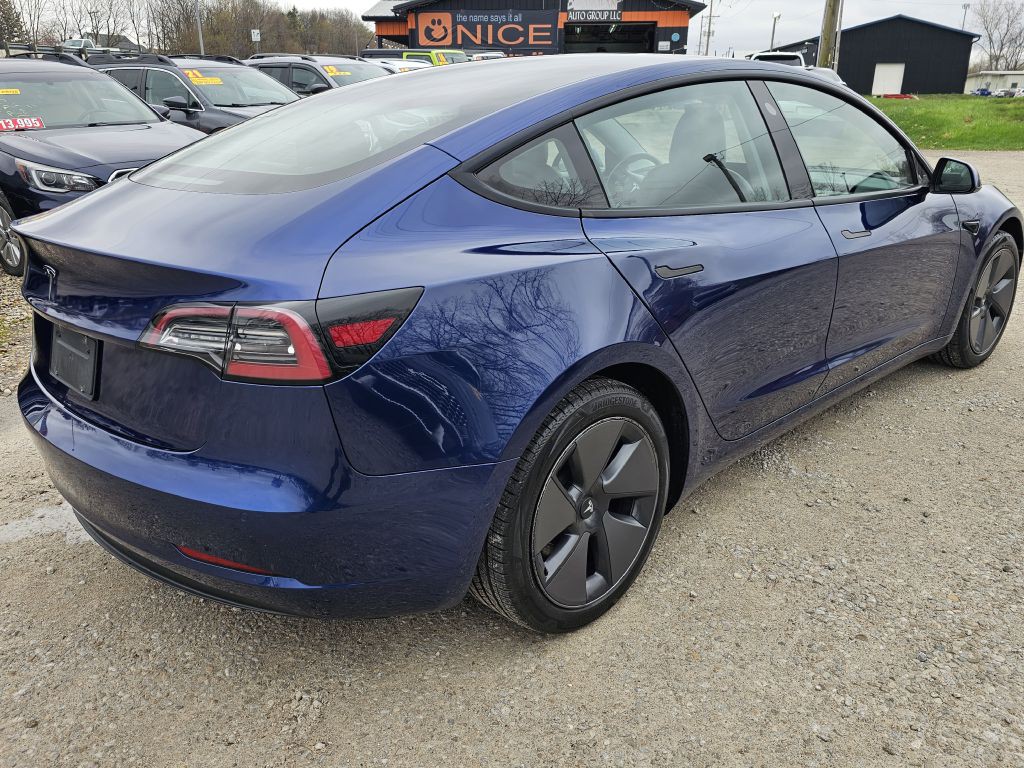 2021 Tesla Model 3 Image 5