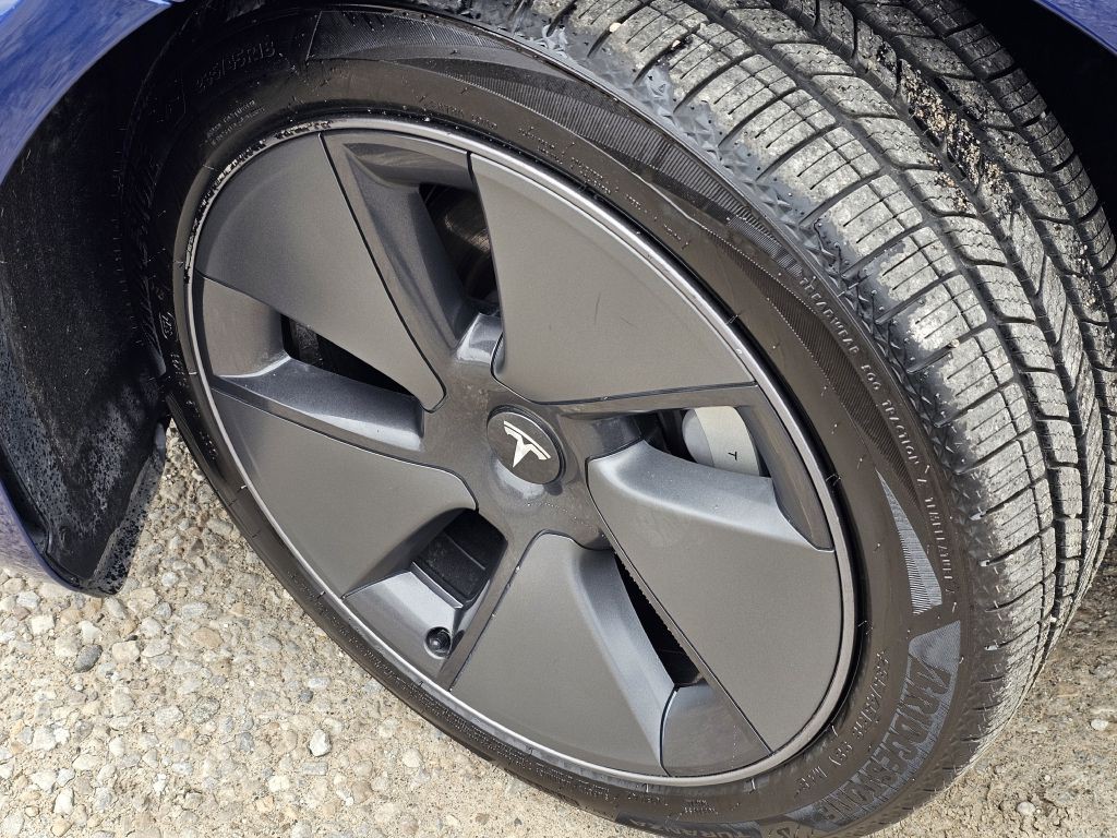 2021 Tesla Model 3 Image 9