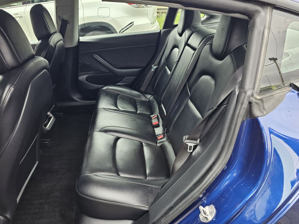 2021 Tesla Model 3 Image 14