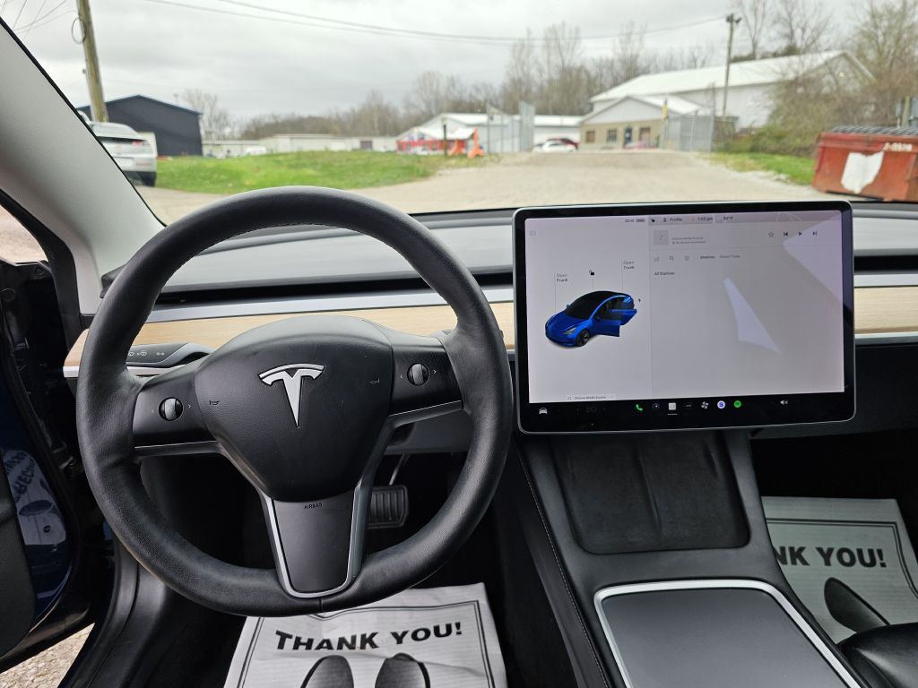 2021 Tesla Model 3 Image 17