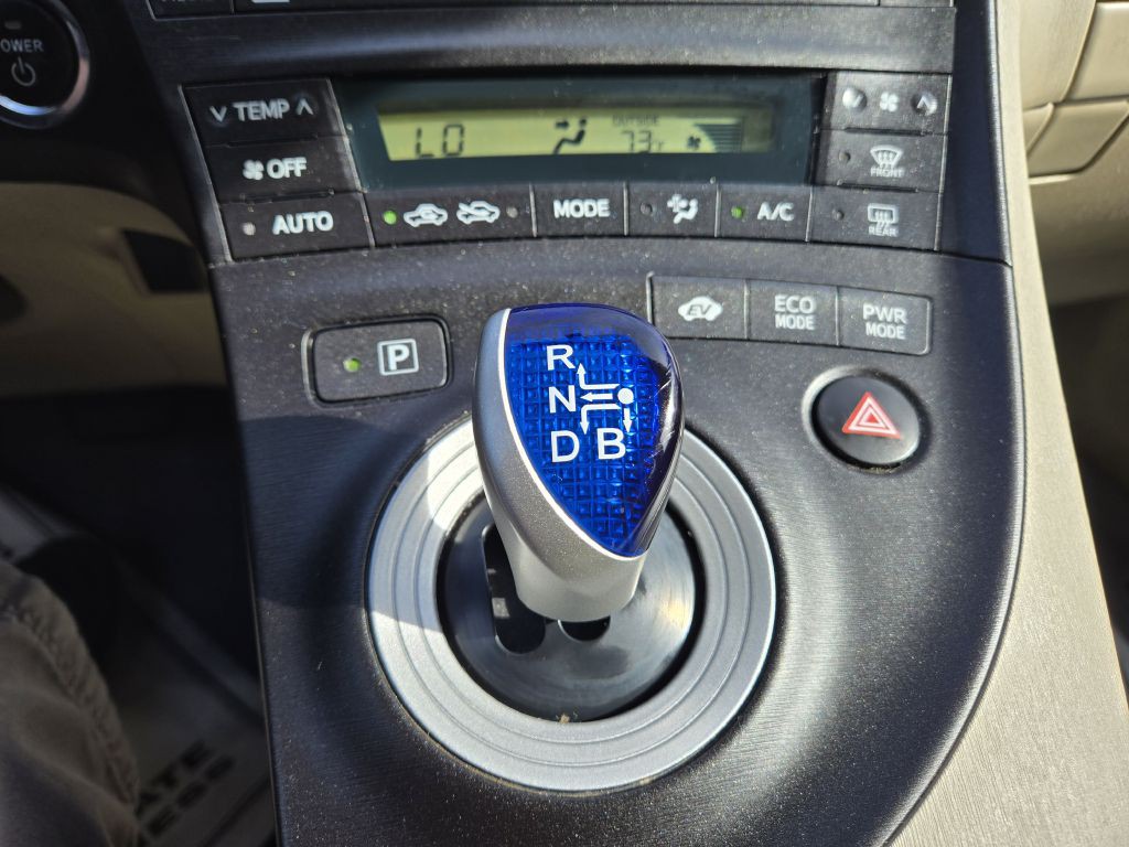 2010 Toyota Prius Image 20