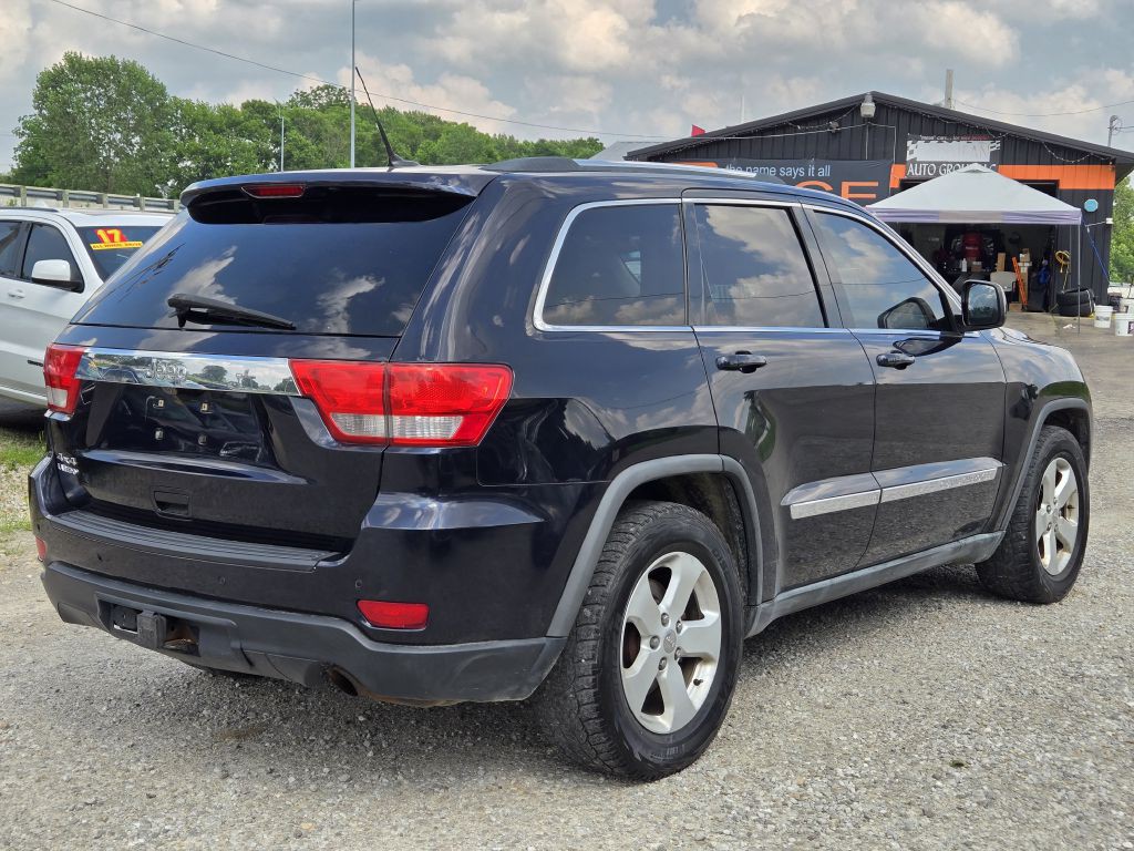 2011 Jeep Grand Cherokee Image 5