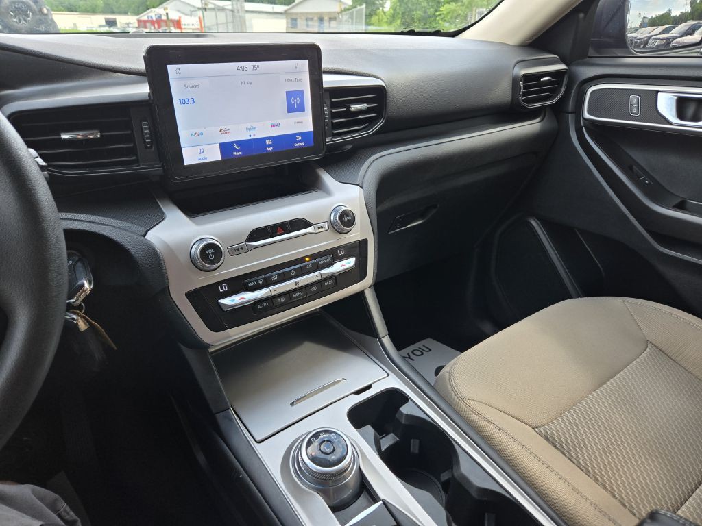 2021 Ford Explorer Image 16