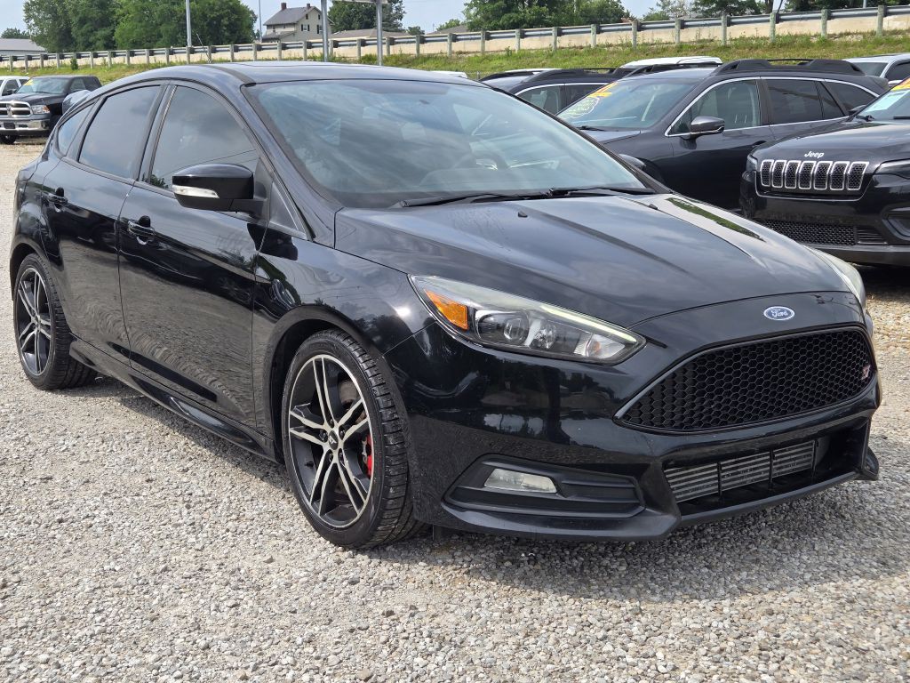 2016 Ford Focus Image 3