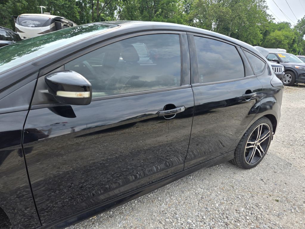 2016 Ford Focus Image 6