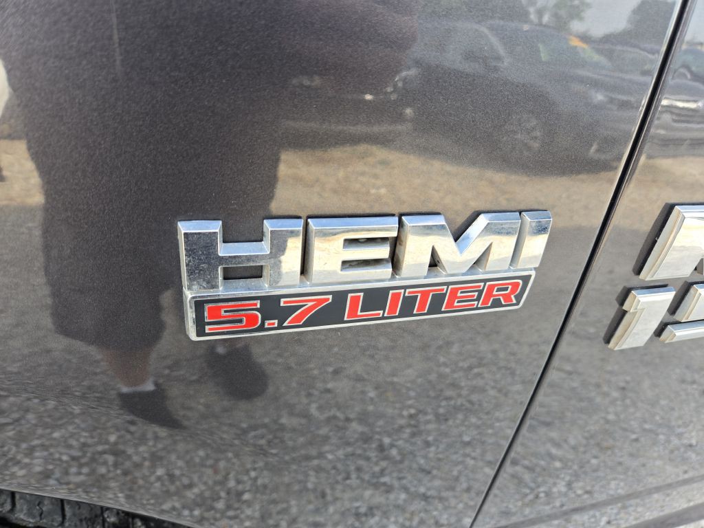 2016 RAM 1500 Image 11