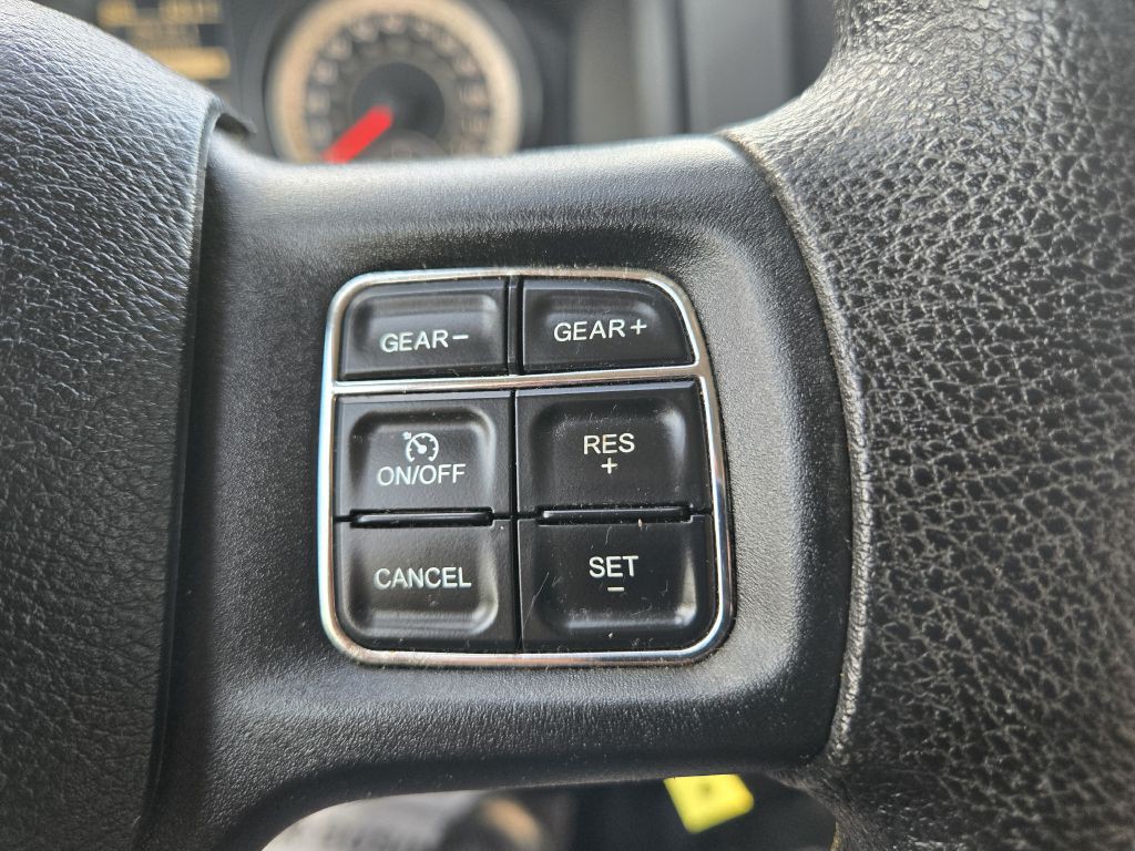2016 RAM 1500 Image 17