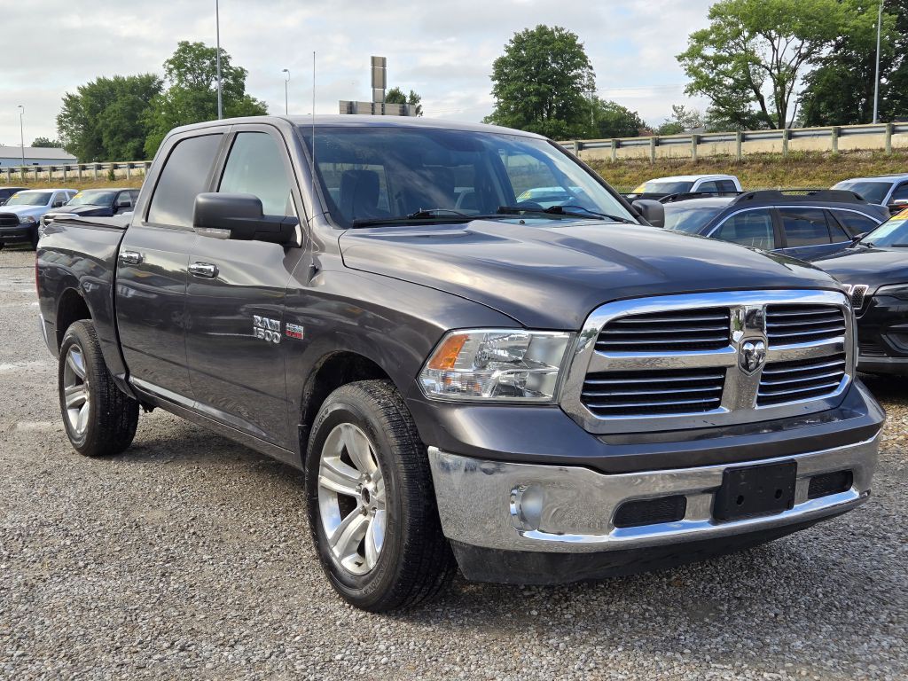 2014 RAM 1500 Image 3