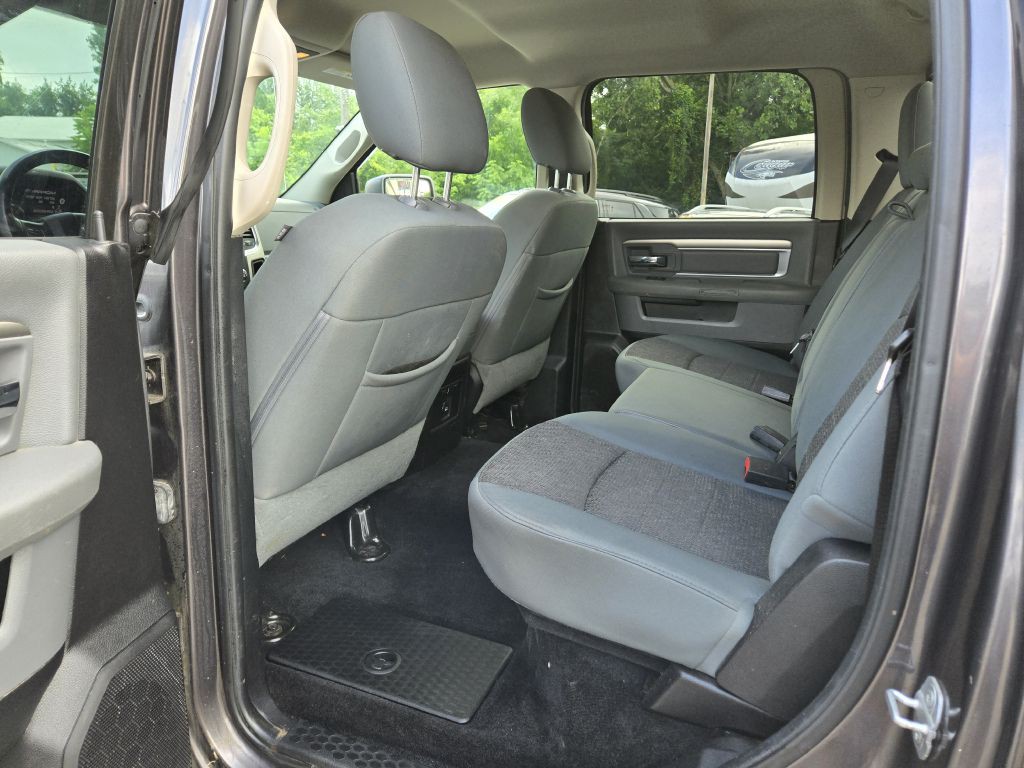 2014 RAM 1500 Image 26