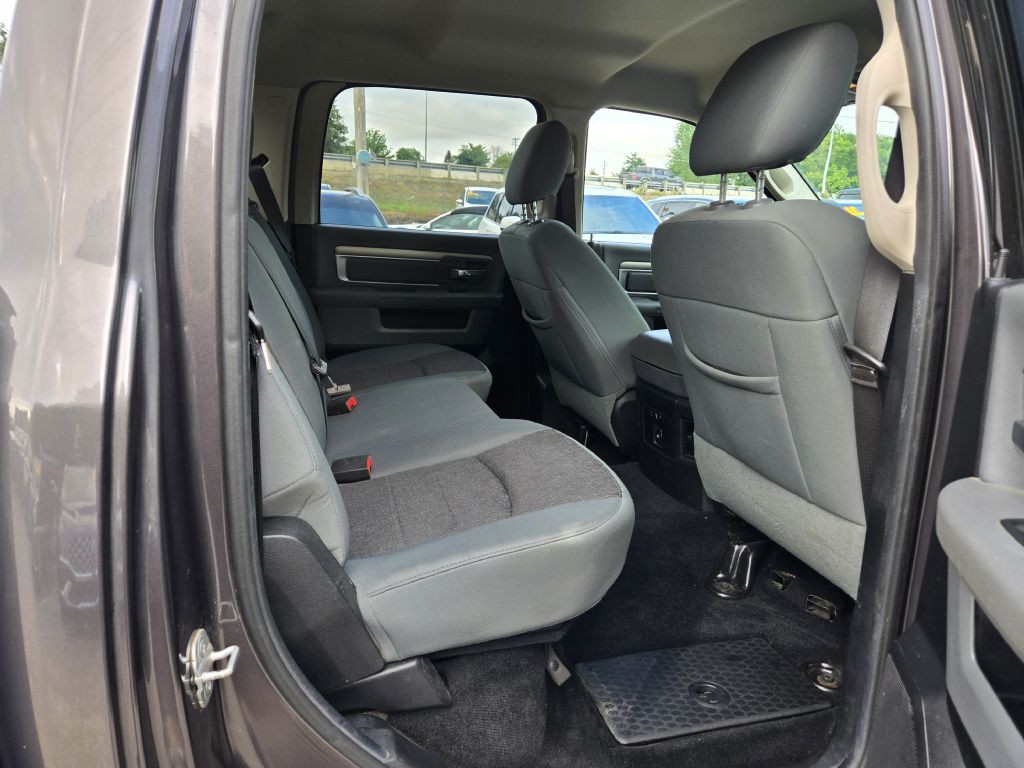 2014 RAM 1500 Image 27