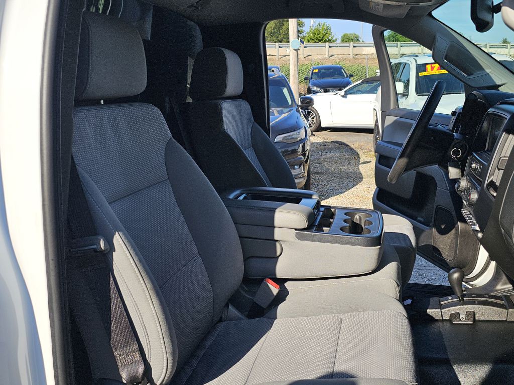 2018 Chevrolet Silverado 1500 Image 19