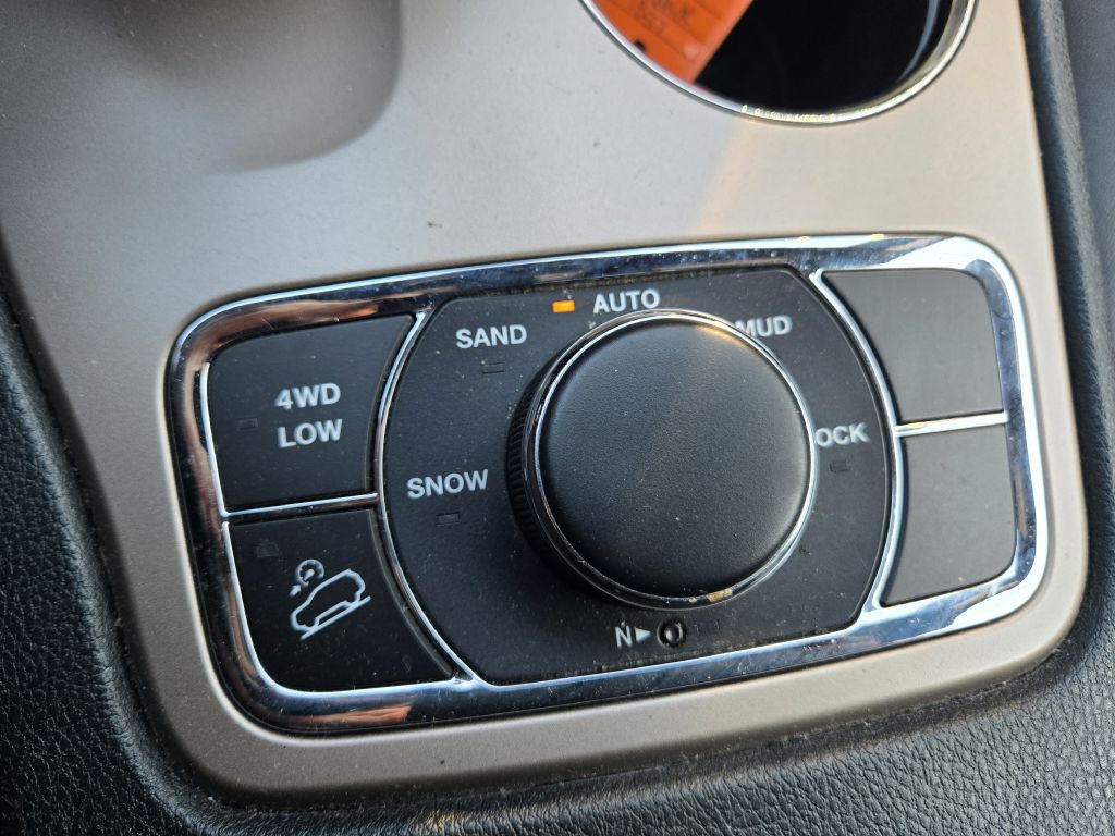 2014 Jeep Grand Cherokee Image 24