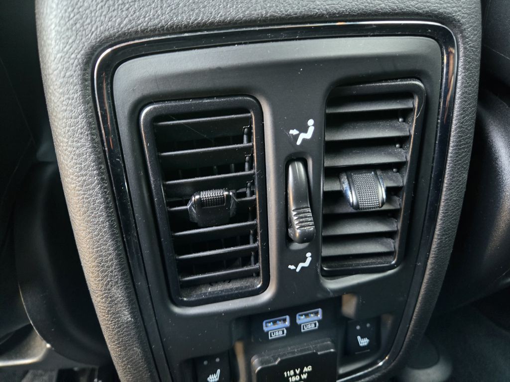2014 Jeep Grand Cherokee Image 35