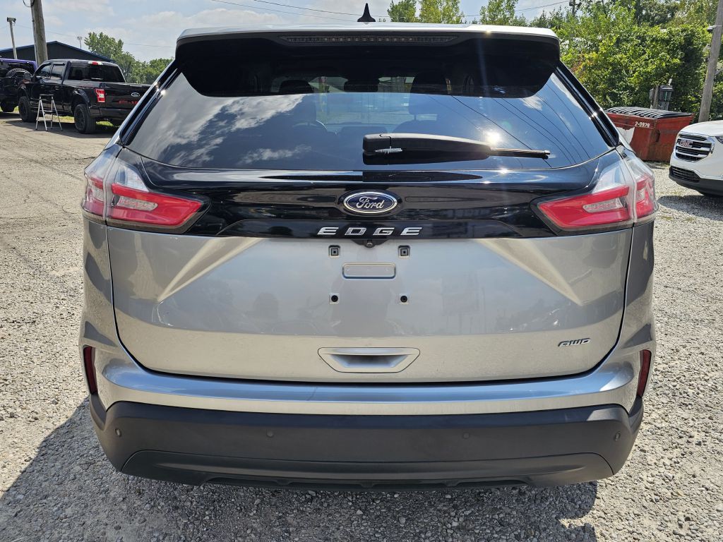 2022 Ford Edge Image 4