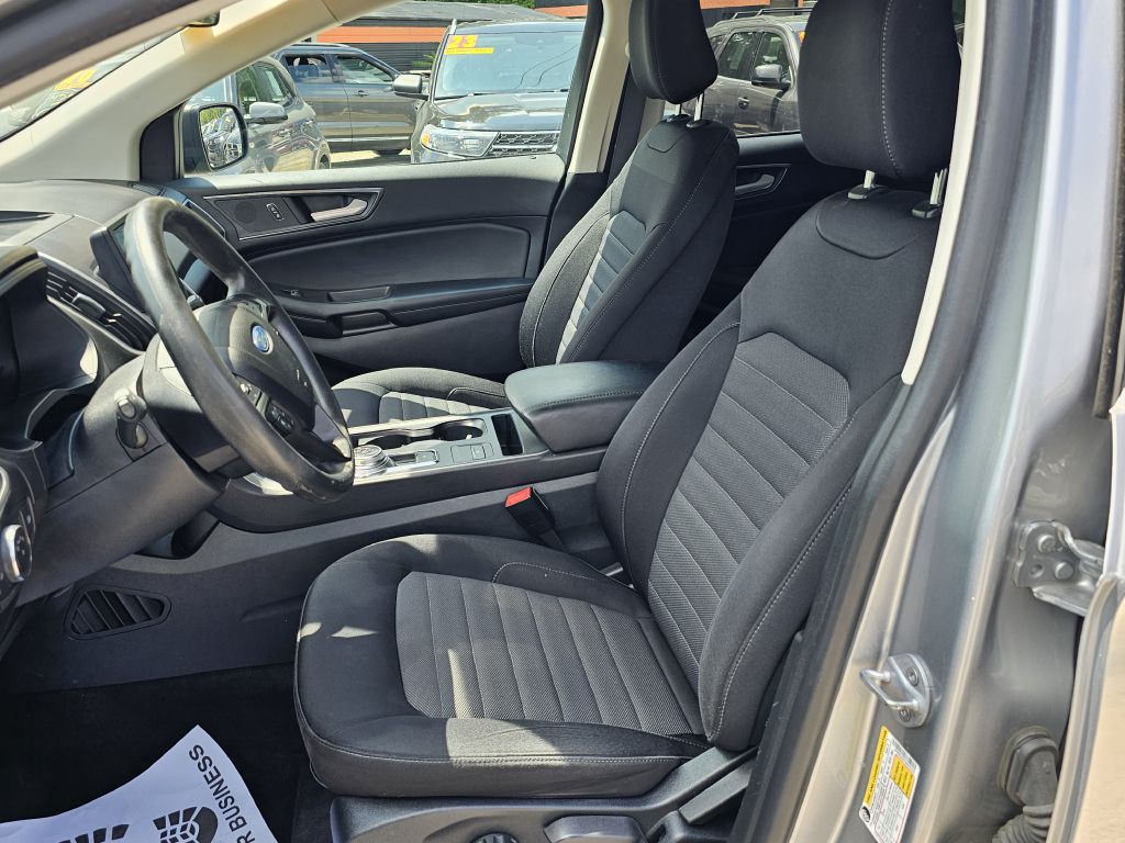 2022 Ford Edge Image 21