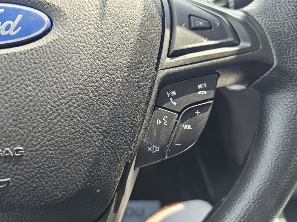 2022 Ford Edge Image 24