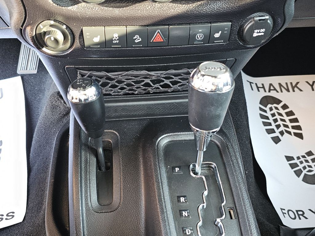 2016 Jeep Wrangler Unlimited Image 32