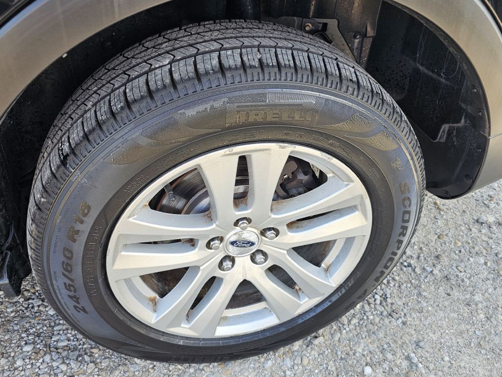 2019 Ford Explorer Image 14