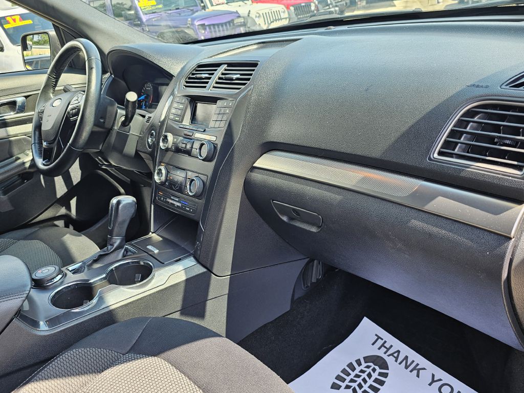 2019 Ford Explorer Image 21