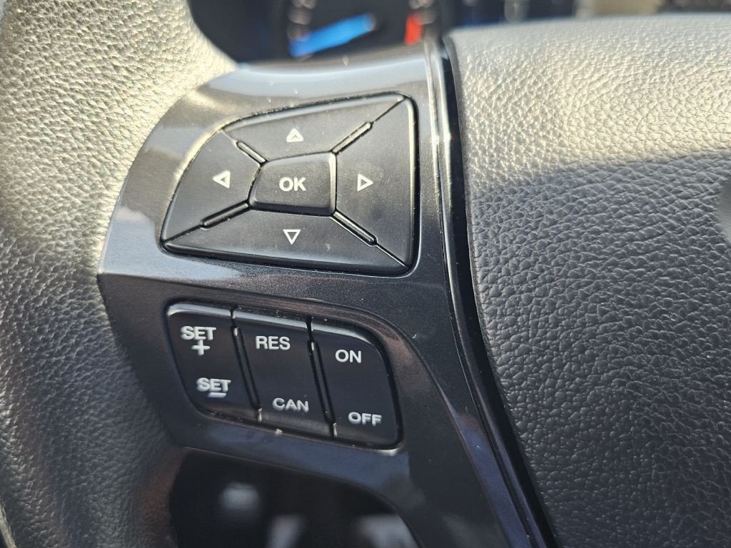 2019 Ford Explorer Image 28