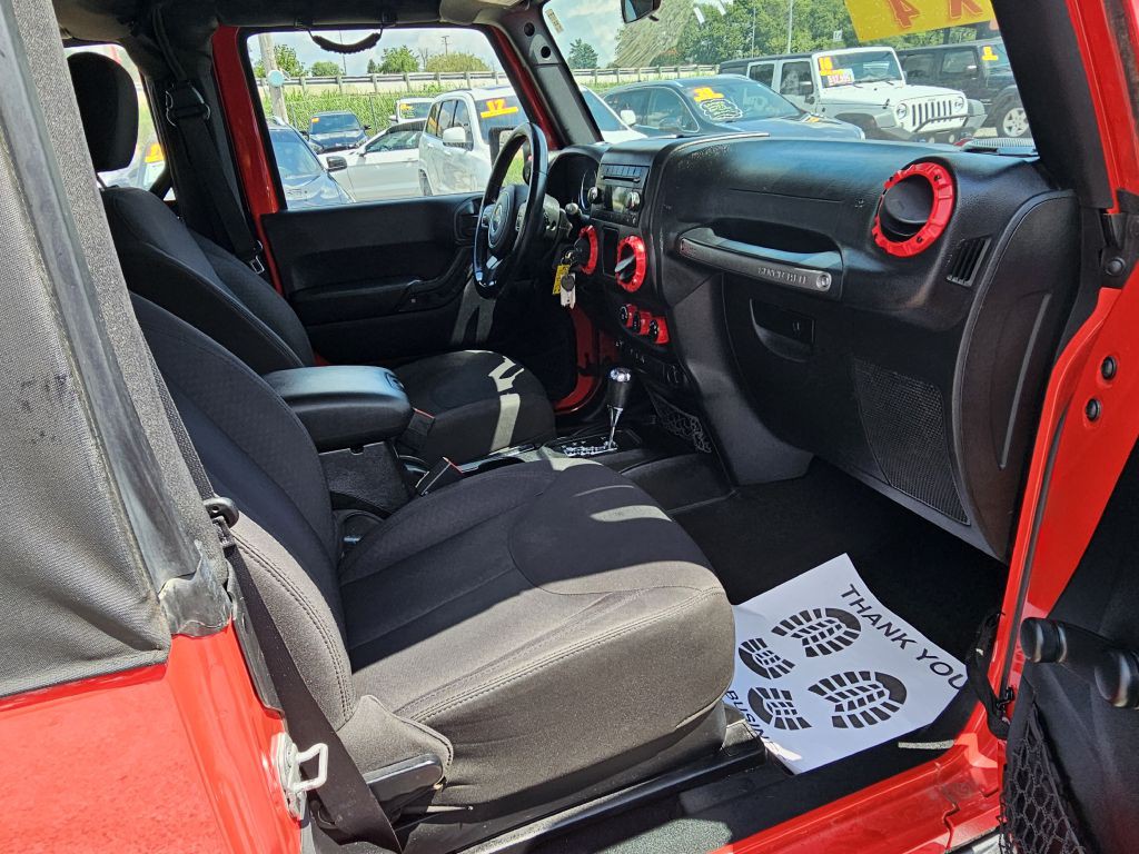 2015 Jeep Wrangler Image 14