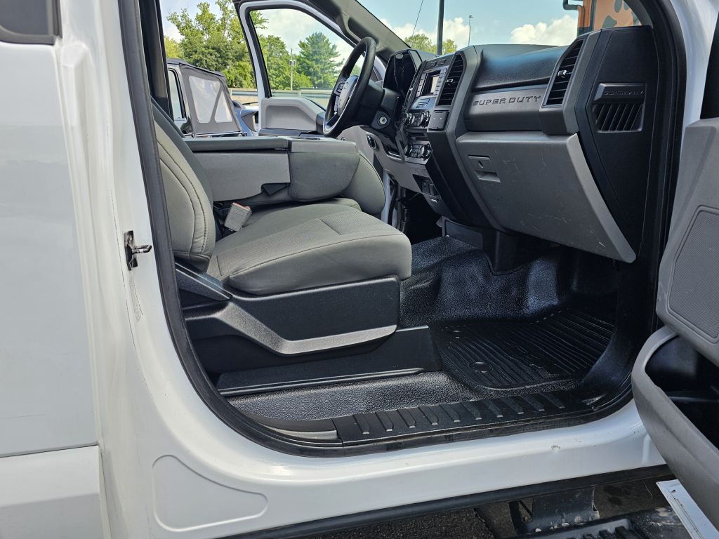 2018 Ford F-350 Image 26