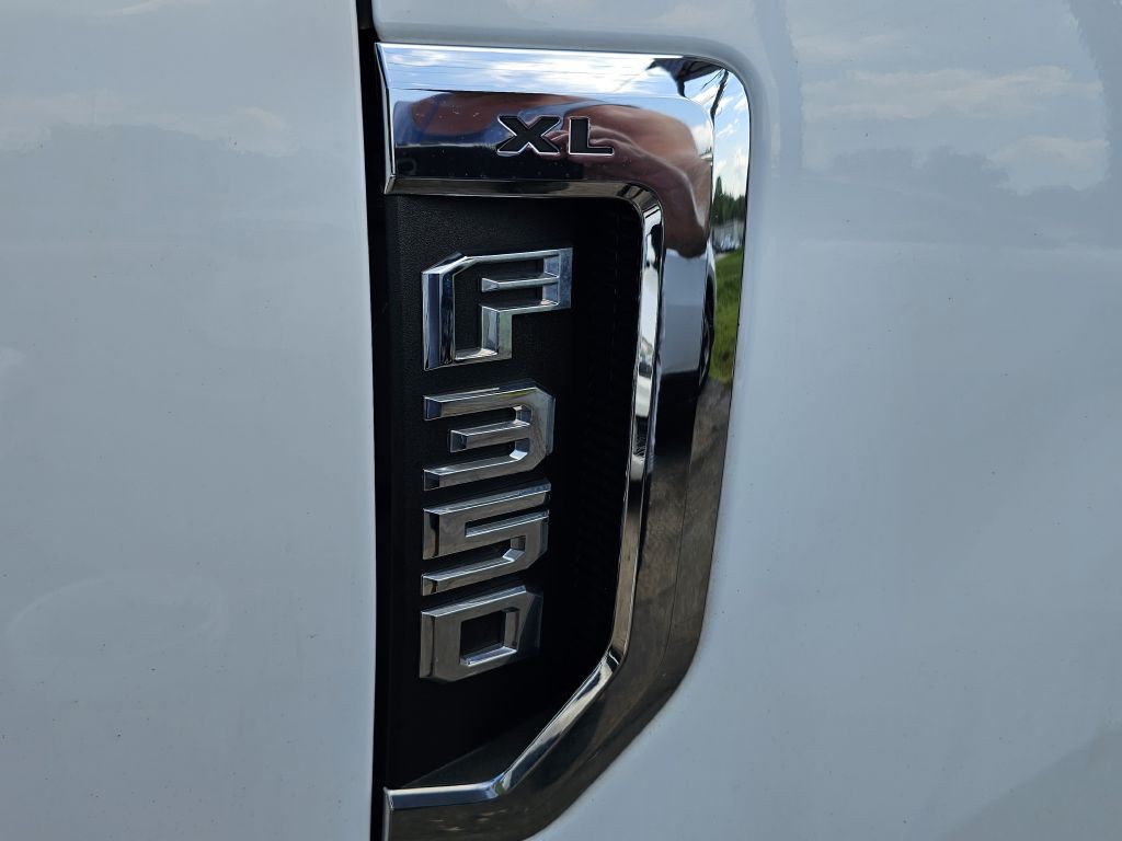 2018 Ford F-350 Image 27