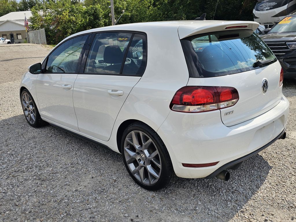 2013 Volkswagen GTI Image 3