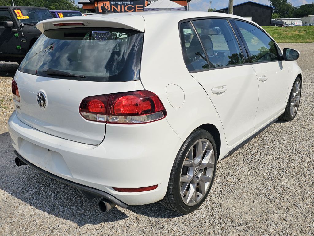 2013 Volkswagen GTI Image 5
