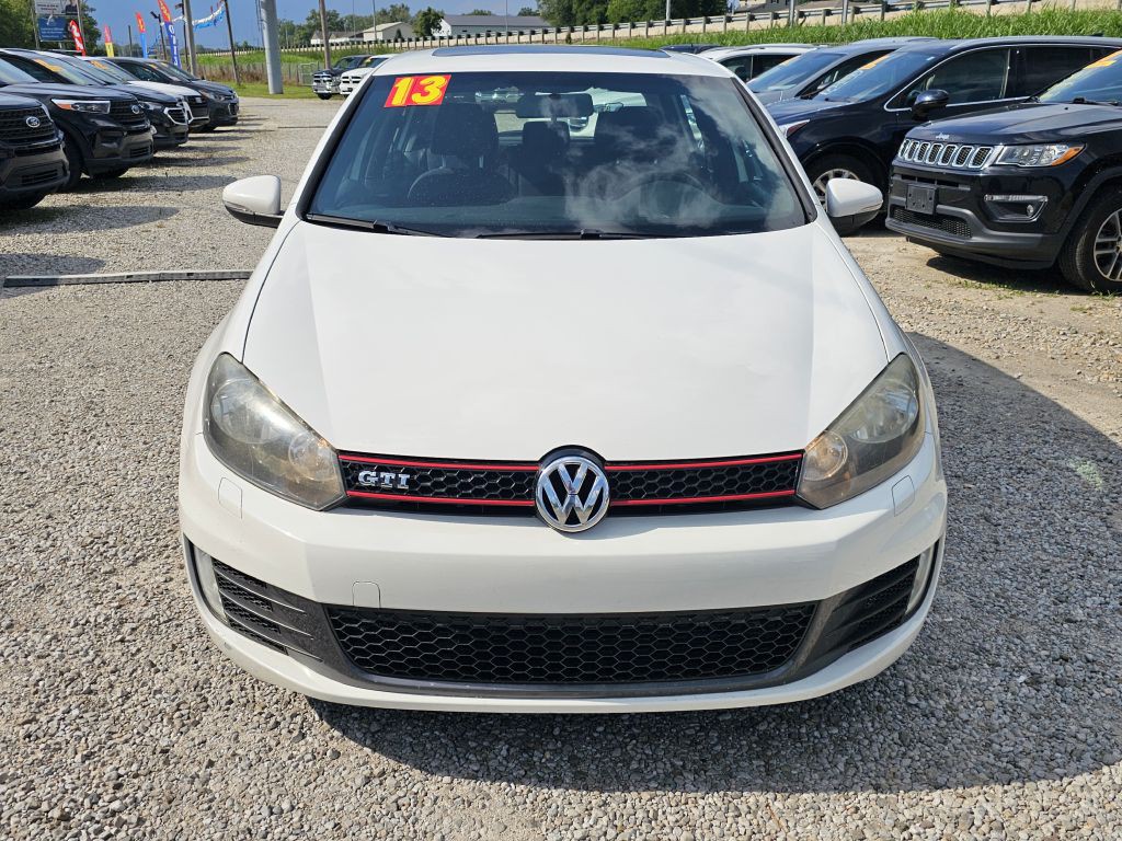2013 Volkswagen GTI Image 8