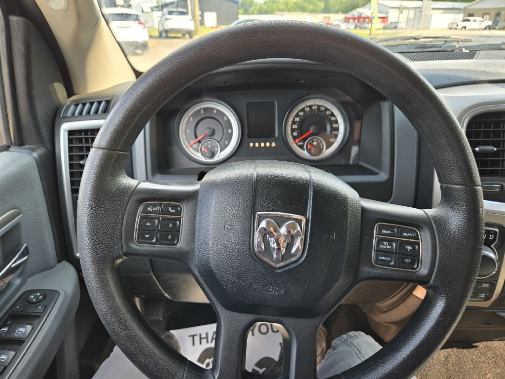 2014 RAM 1500 Image 18