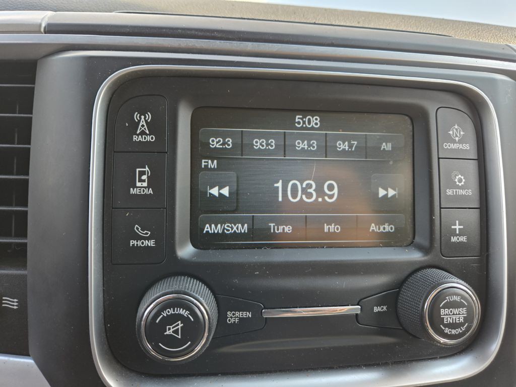 2014 RAM 1500 Image 26