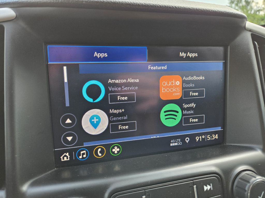 2020 GMC Terrain Image 28