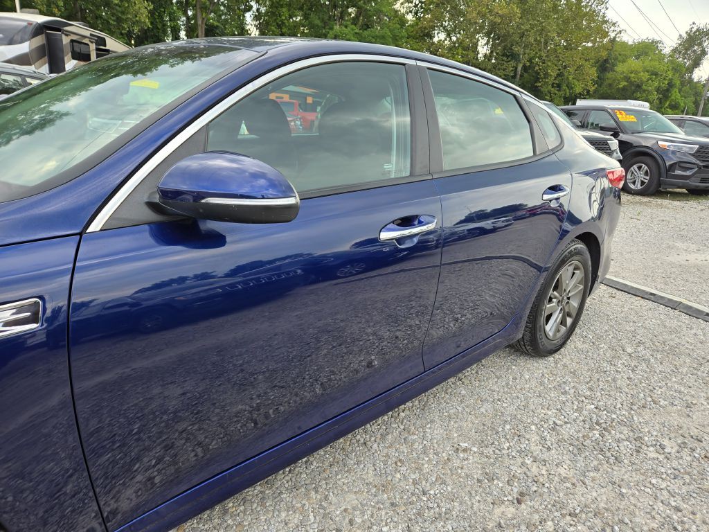2016 Kia Optima Image 9