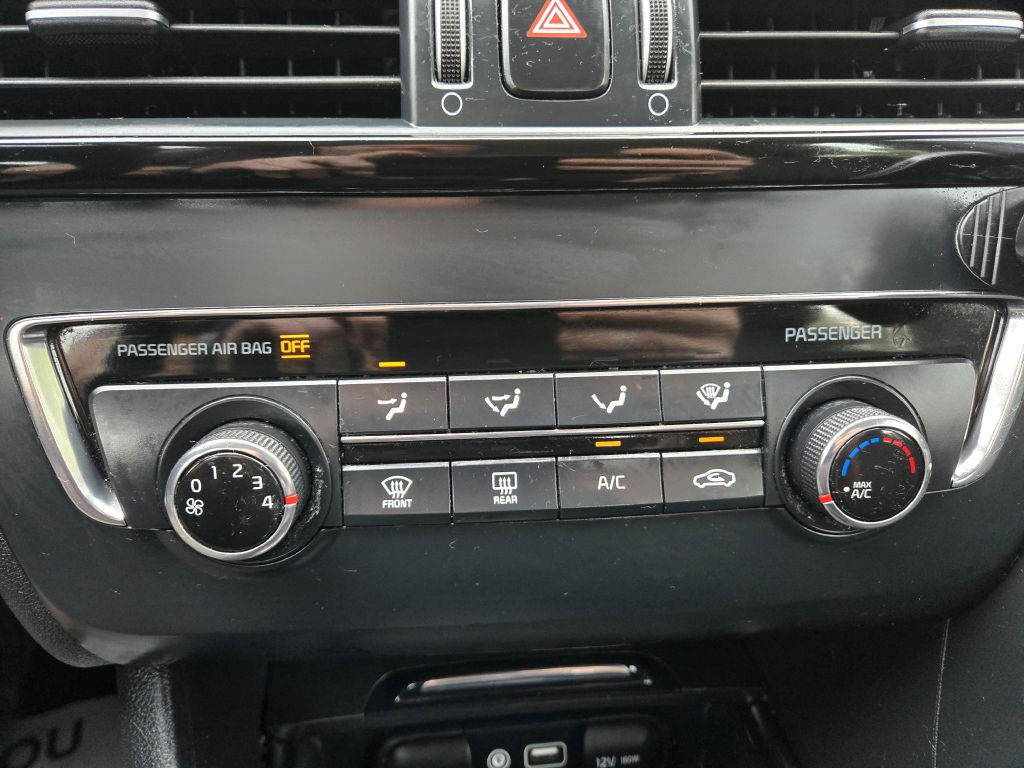 2016 Kia Optima Image 22