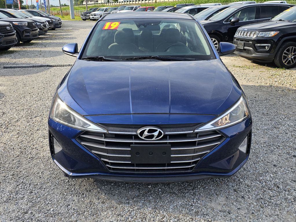 2019 Hyundai Elantra Image 8