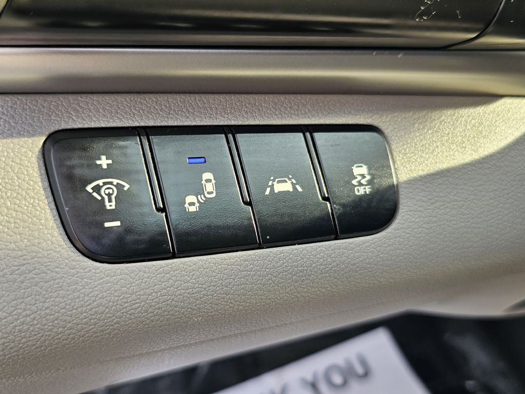 2019 Hyundai Elantra Image 21