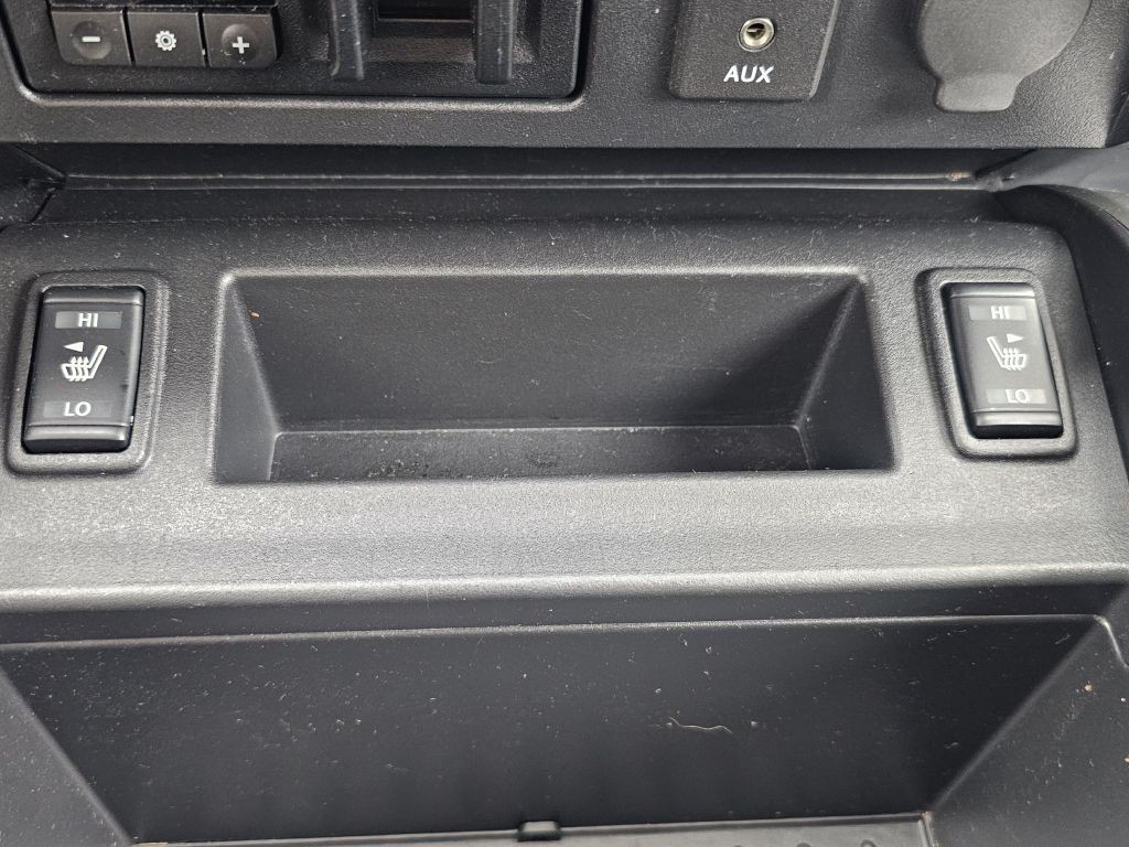 2016 Nissan Titan Image 27