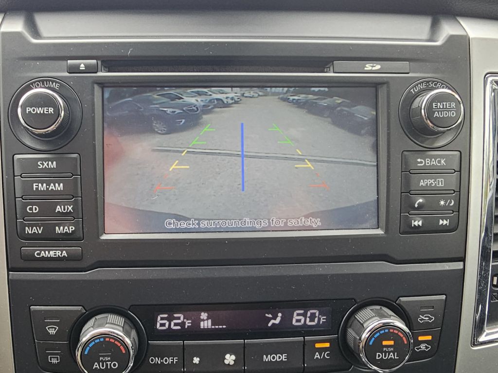 2016 Nissan Titan Image 31